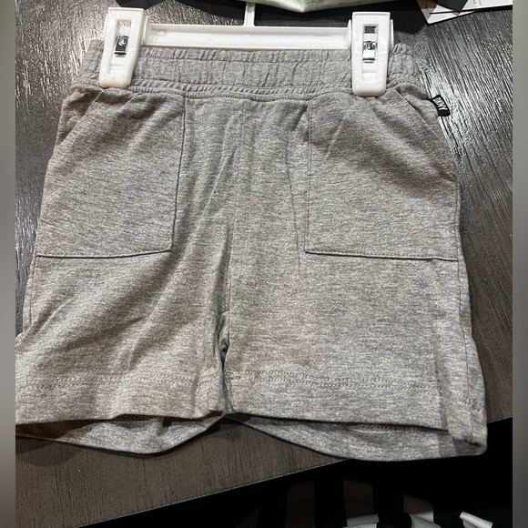 Toddlers 2 Piece Set - Picture 1 of 3